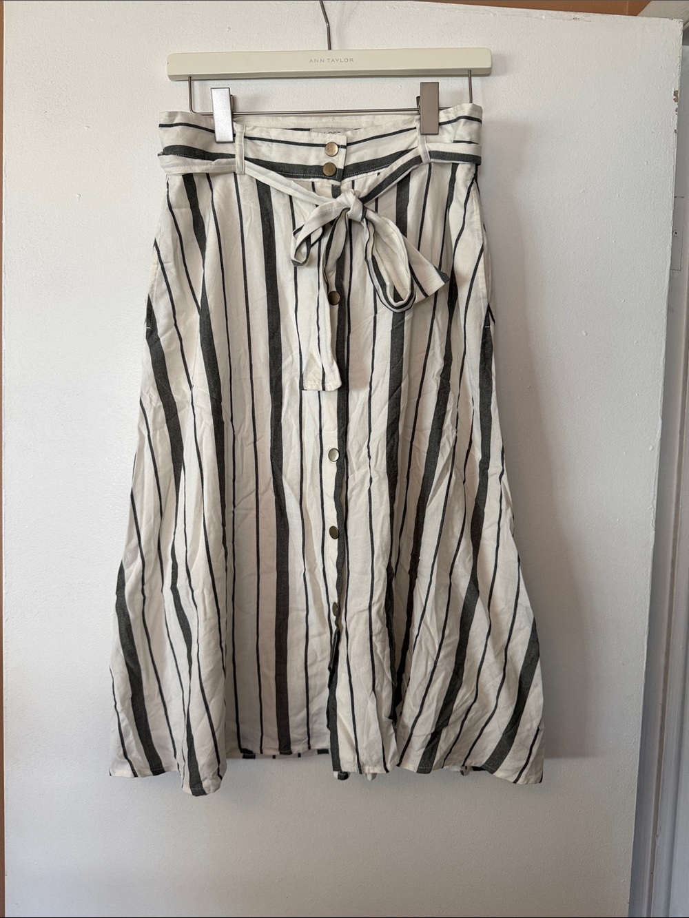 LOFT White and Gray Vertical Stripe A-Line Midi Skirt with Tie